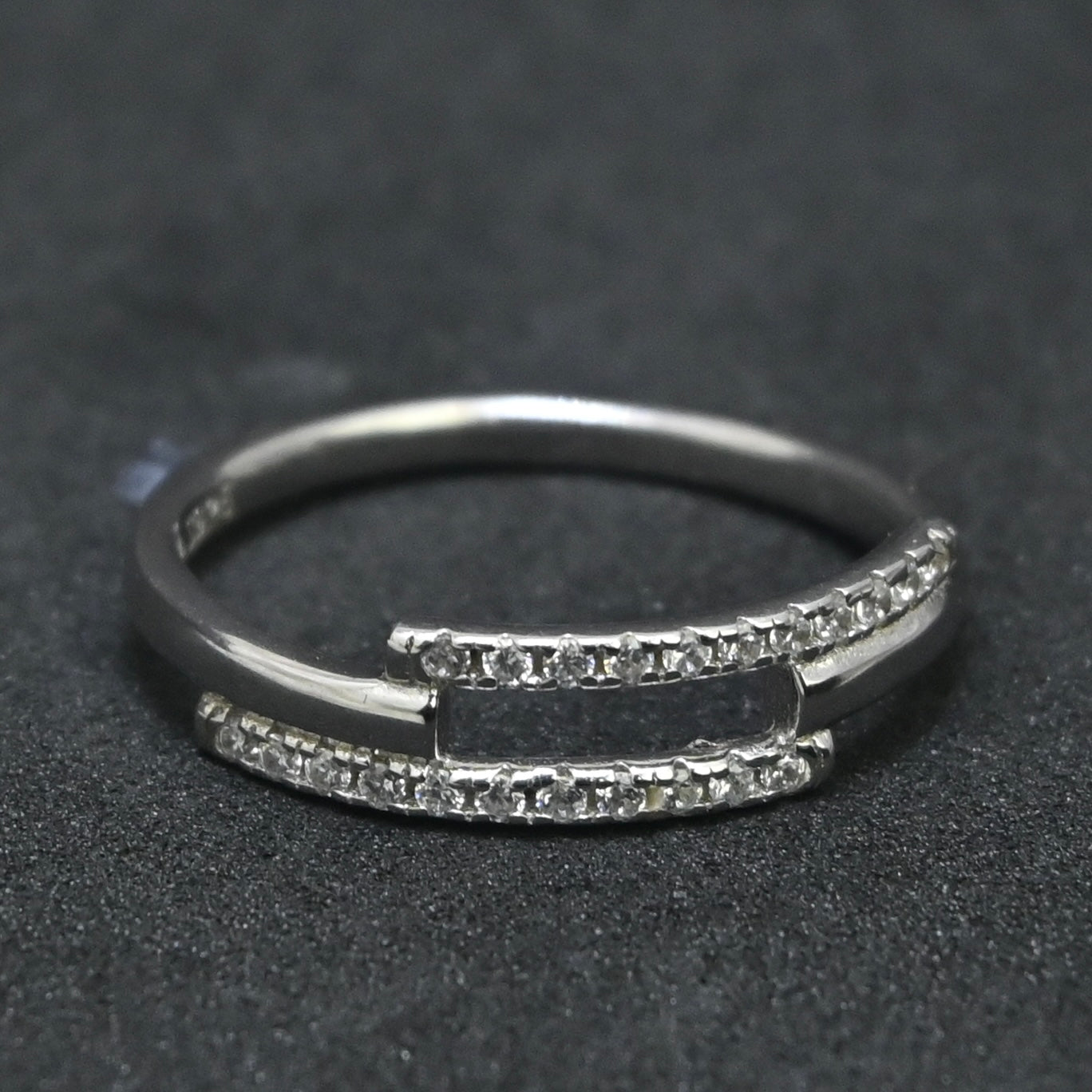 925 Sterling Silver Hailey Ring