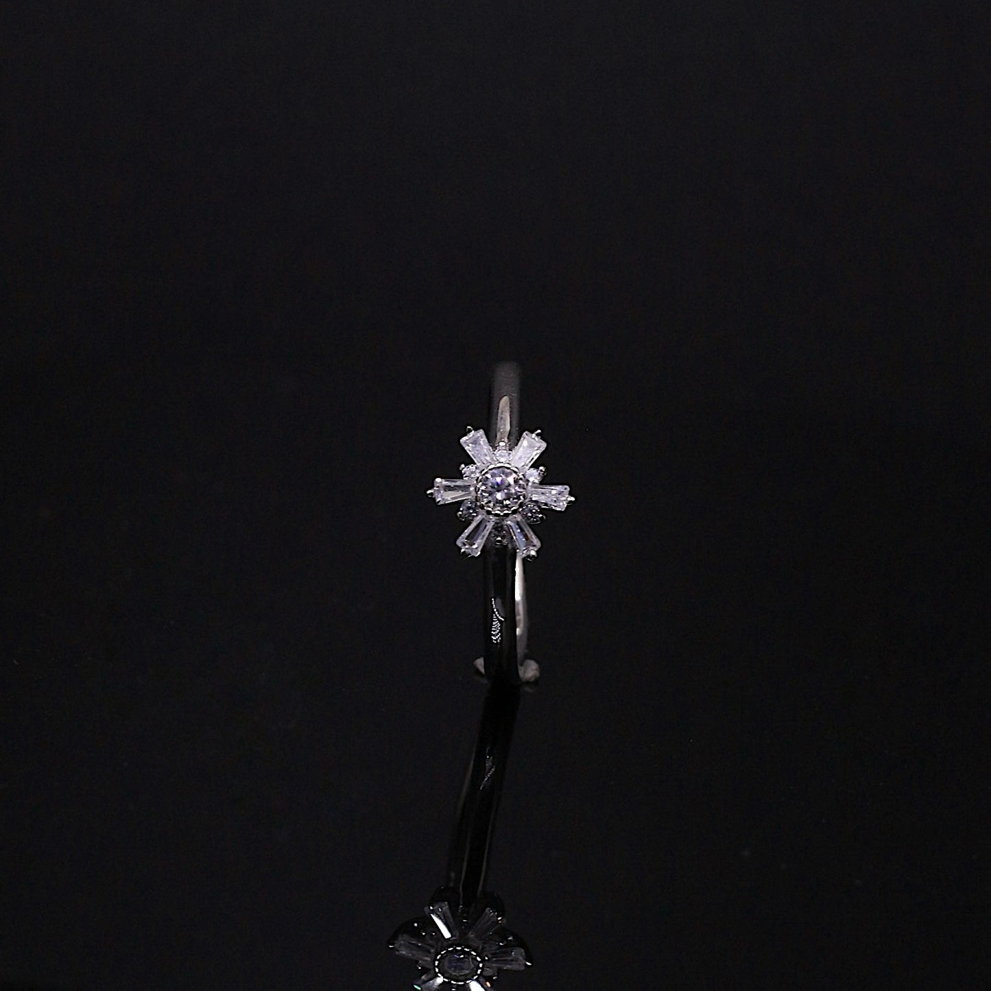 Silver Snowflake Ring