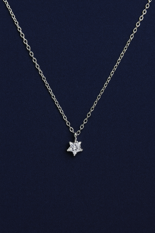 925 Sterling Silver Minimal Star Necklace