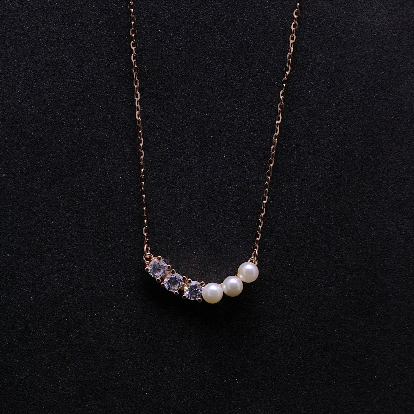 Maia Necklace