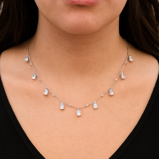 925 Sterling Silver Betsy Necklace